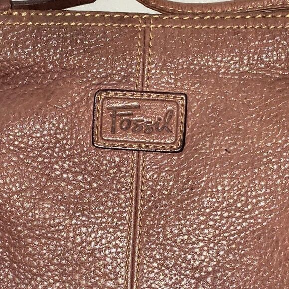 Fossil | Brown Leather Crossbody - Picture 5 of 6